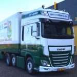 Jan Deckers Jr. met 3 nieuwe DAF XF's