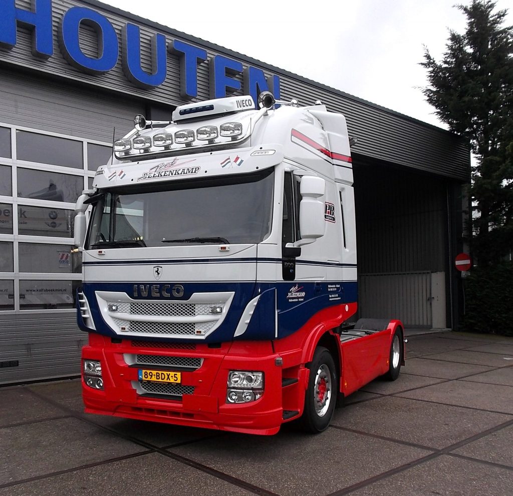 Iveco Stralis 1 en 2 Peet Beekenkamp