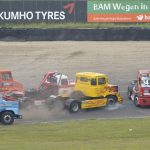 Racetrucks tijdens Paasraces