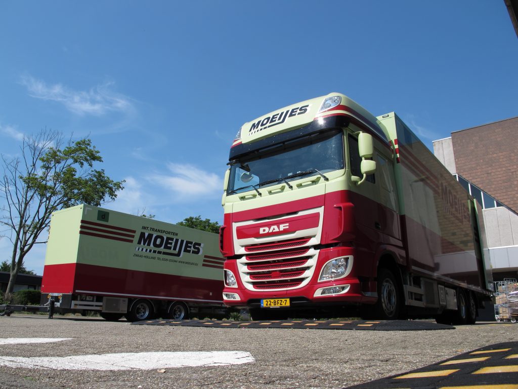 DAF XF 460 Moeijes