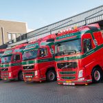 4 generaties Volvo FH bij Van der Gun