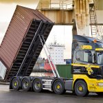 Vijfassige containertruck voor HG Transport