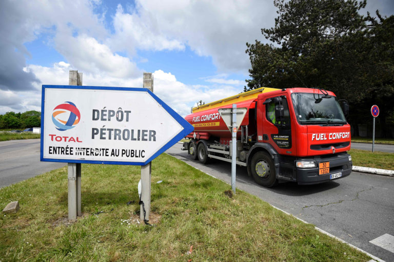 Honderden Franse tankstations dicht