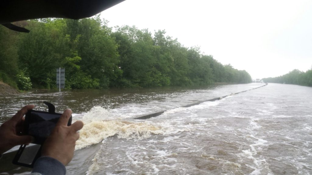 Frankrijk overstroming A10 Orléans