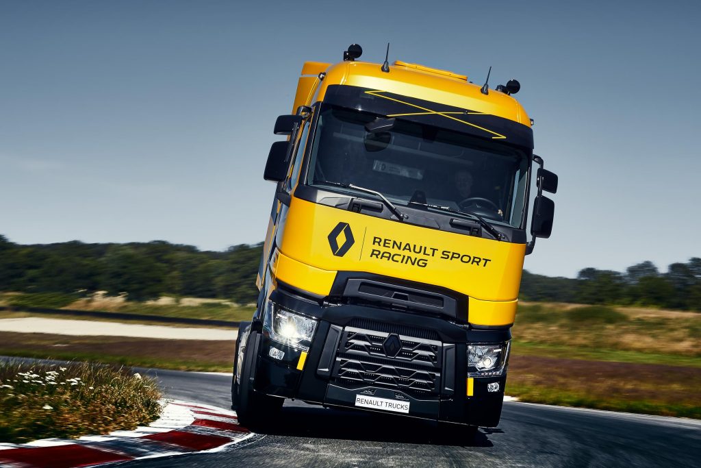 Renault Trucks T High Formule 1 Sport Racing _lowres