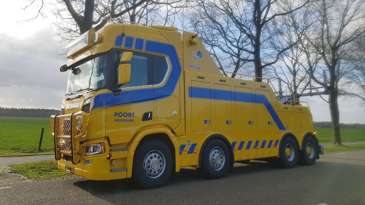 Ham hotel Op maat Scania R650 V8 8x4 basis voor nieuwe bergingstruck Poort Hoogkerk -  Truckstar