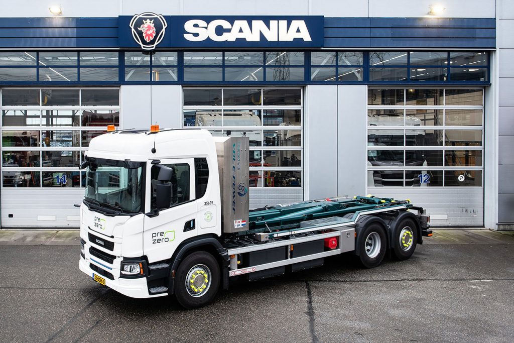 Scania 25P