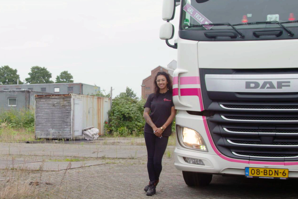 Dit zijn de dames van het derde seizoen Meiden die Rijden