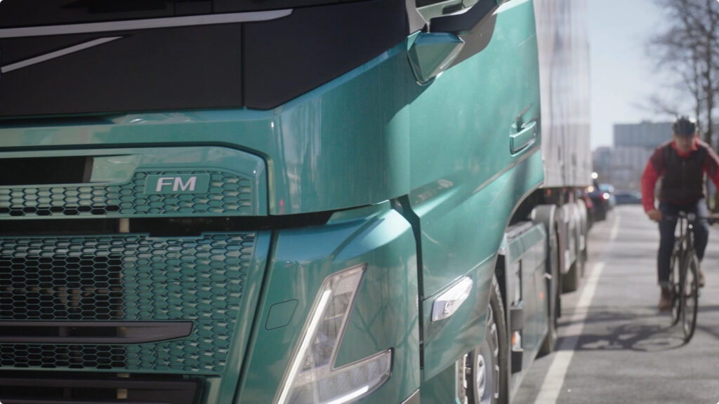 Nieuwe veiligheidssystemen Volvo Trucks (2)