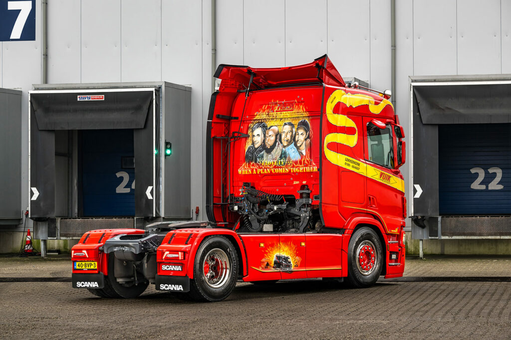 Vuik Scania 4 web pers 2024