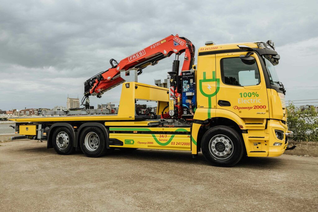 Mercedes-Benz eActros 300