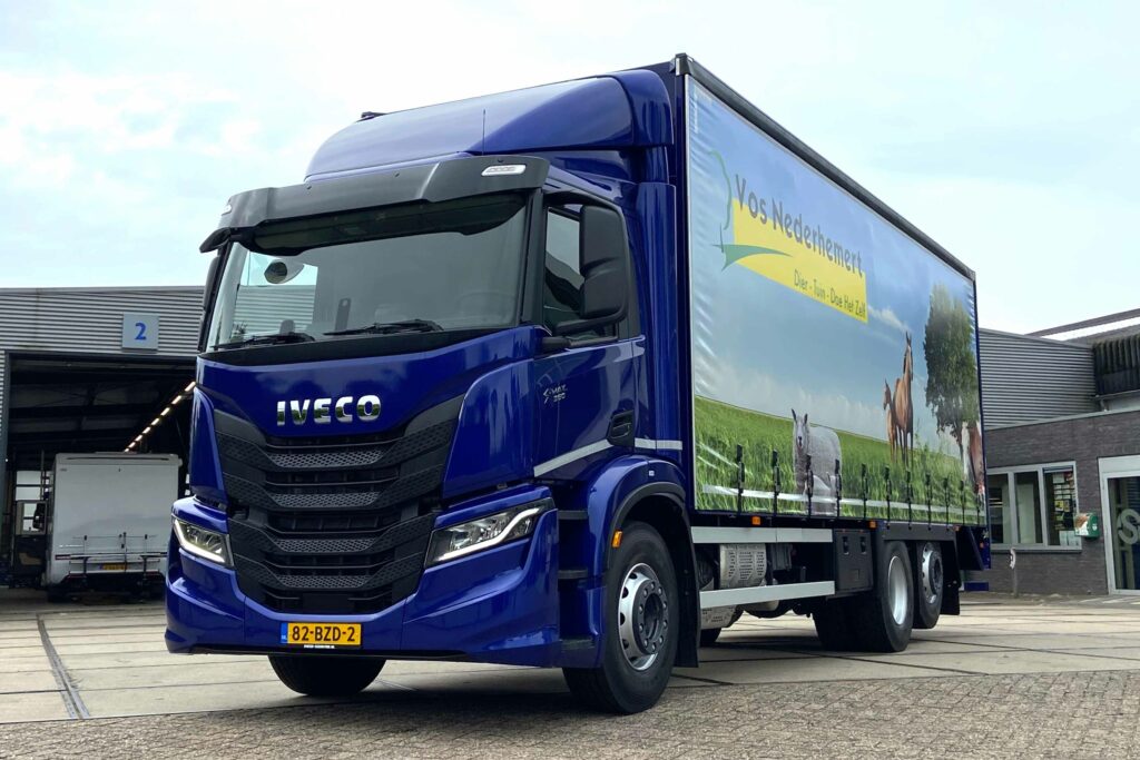 Iveco S-Way 6×2