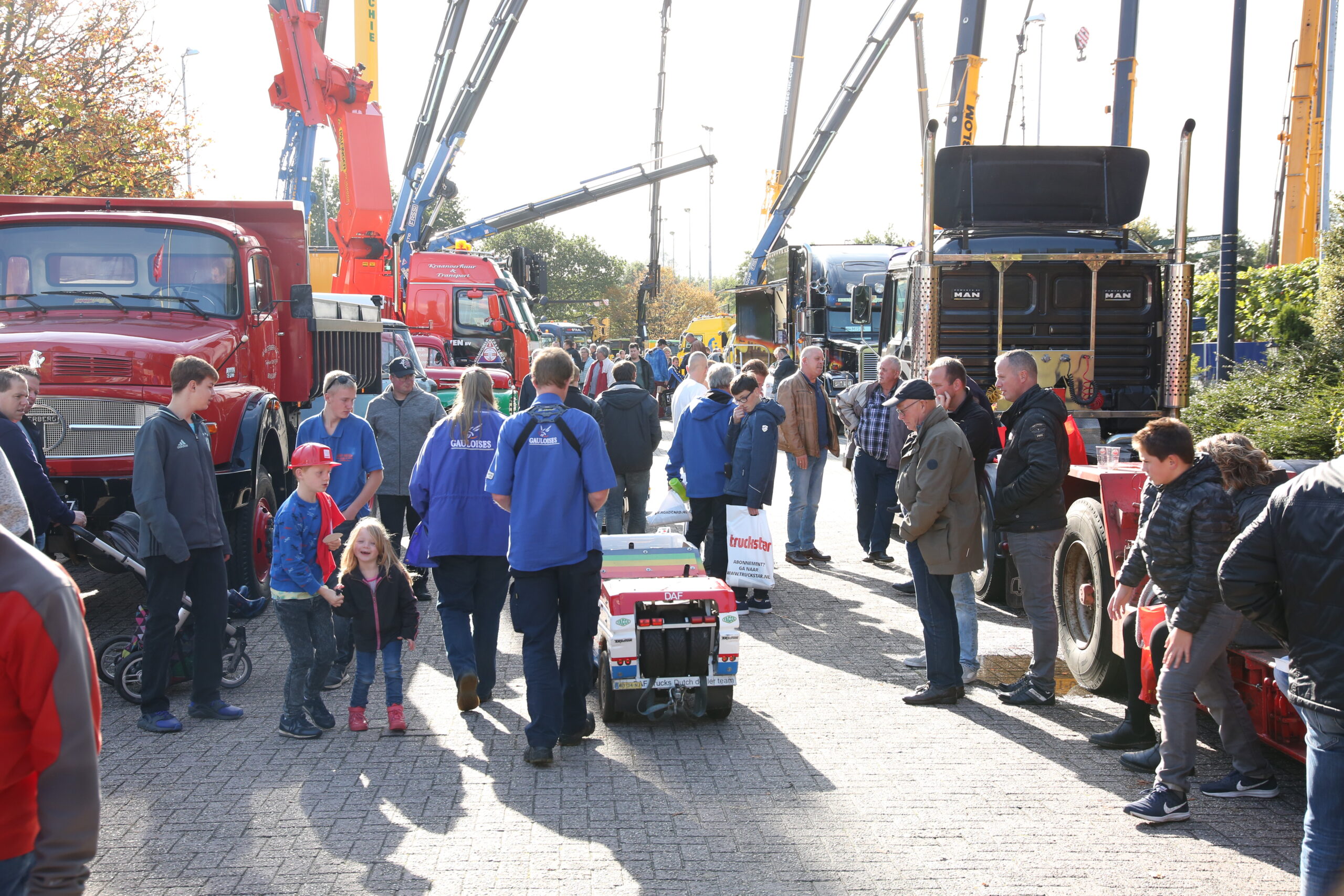 Truckstar Mack en Speciaal Transportdag