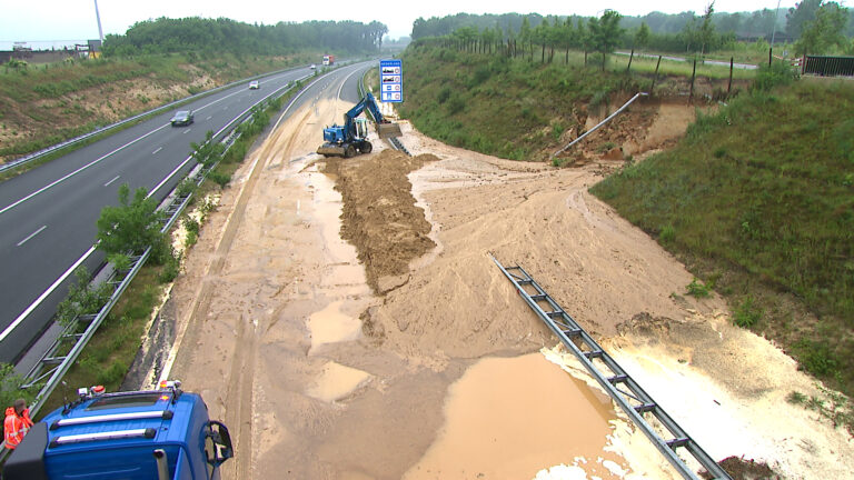 A74 en Autobahn 61 bij Venlo dicht