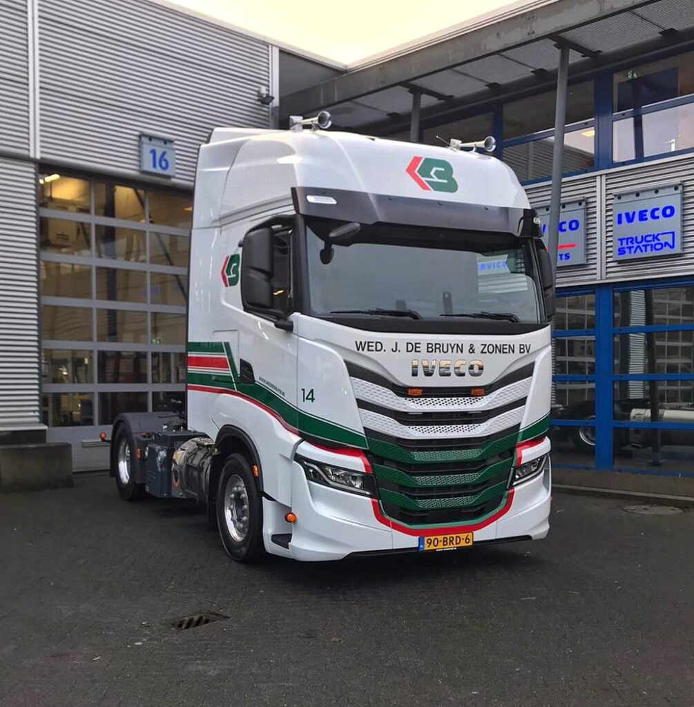 iveco s-way np