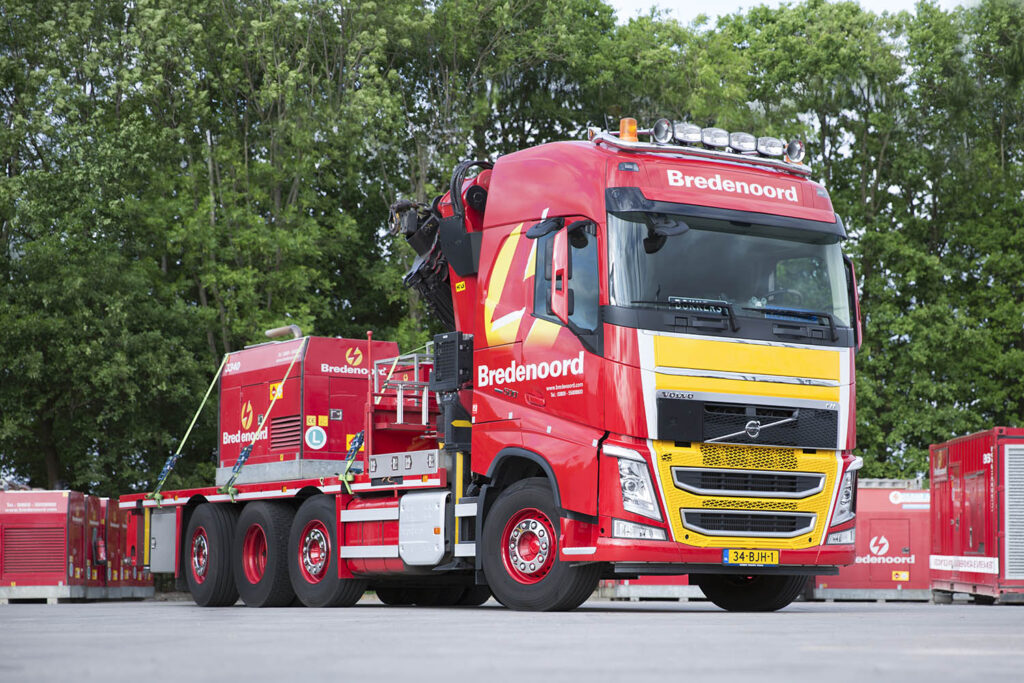 Aflevering Volvo's FH Bredenoord