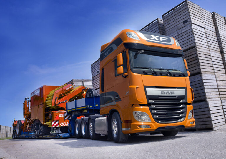 DAF start productie Euro 6 vierassers