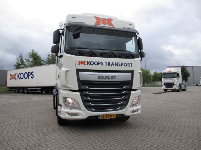 DAF XF 440-trekkers voor Koops Almere