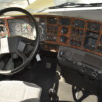 Scania T 143 interieur