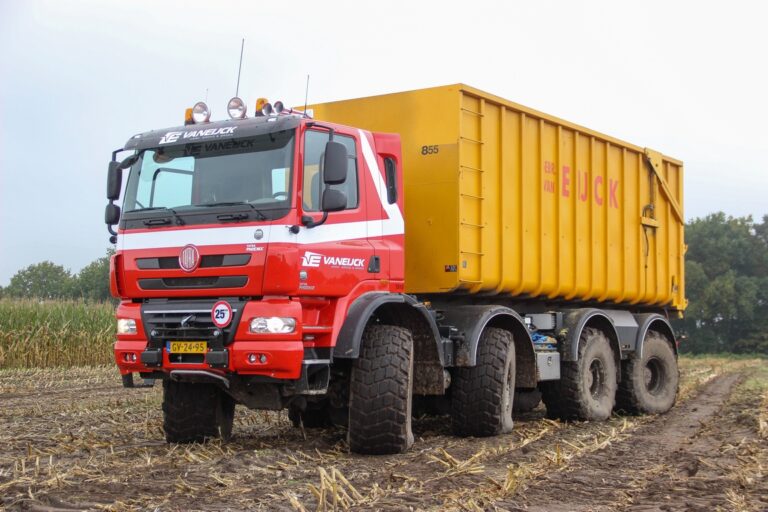 Eerste Tatra Phoenix Agritruck