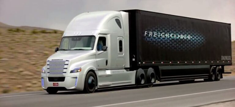 Freightliner onthult zelfrijdende truck