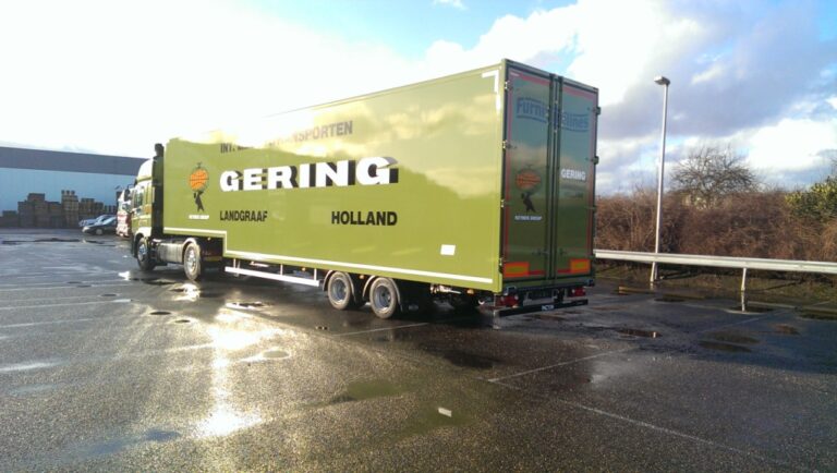 Nieuwe Pacton trailers voor F. Gering