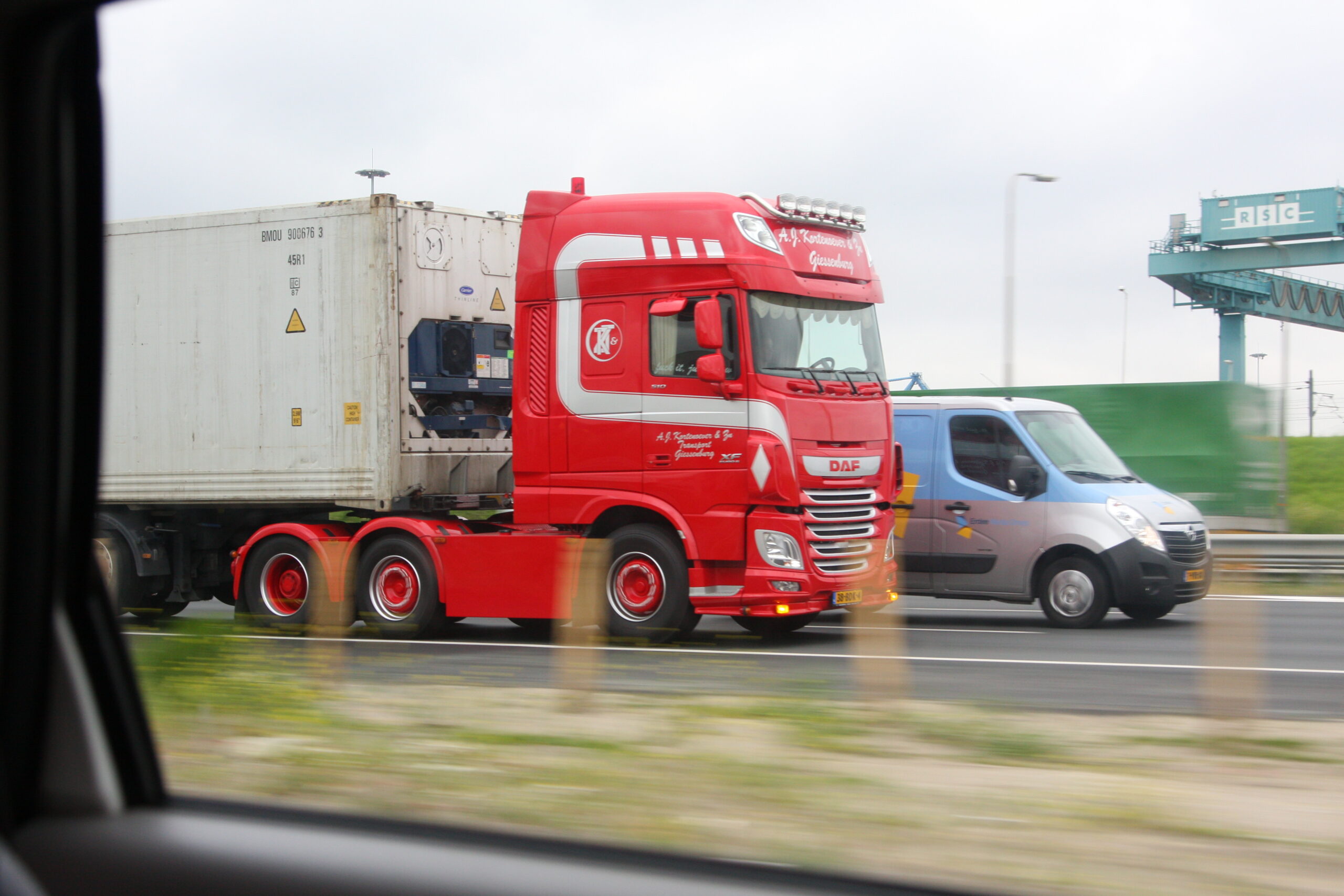 Verbreding A15 Rotterdam schiet op