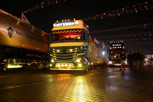 Eerbiedwaardige truckstraat