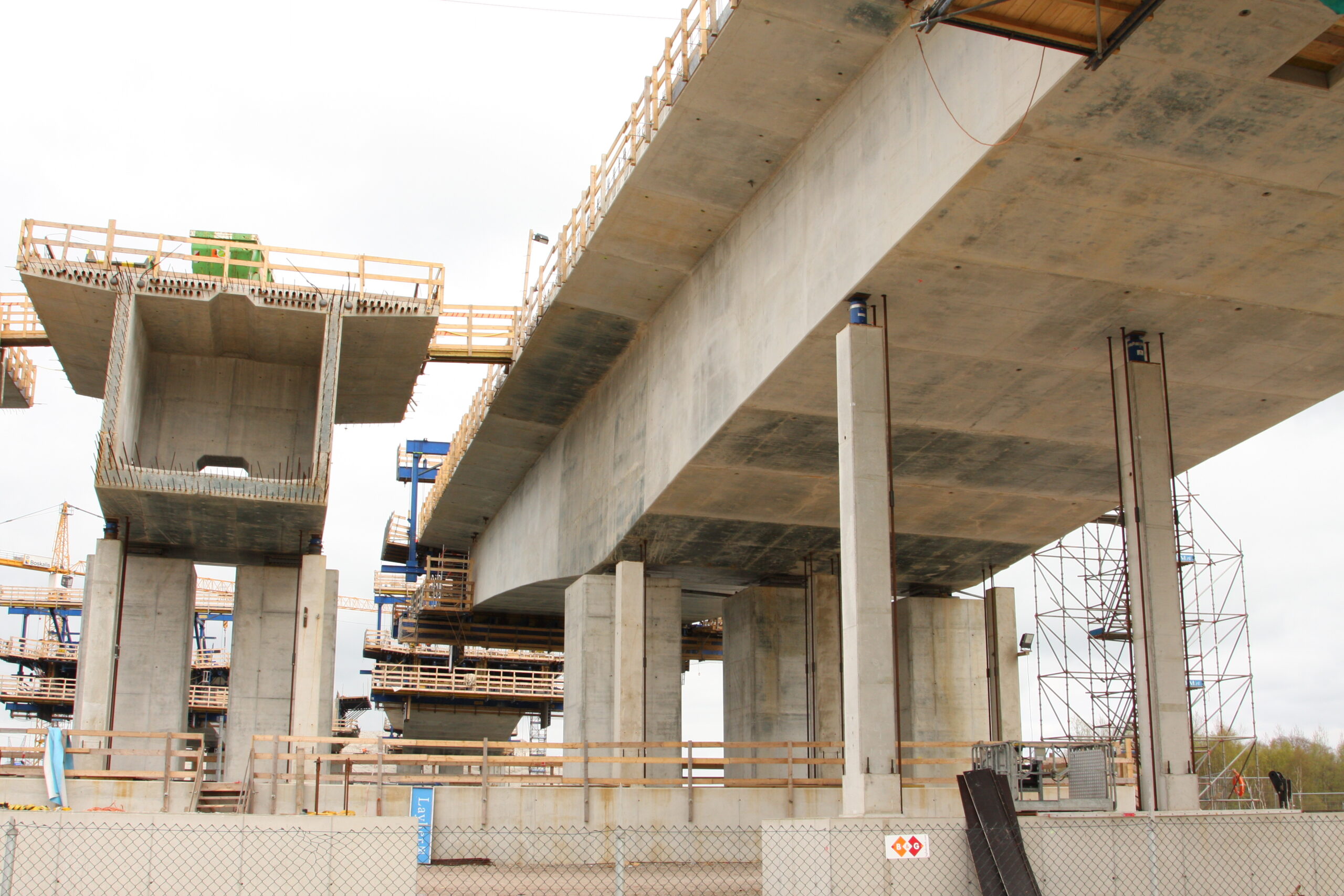 Mooie plaatjes bouw brug A9