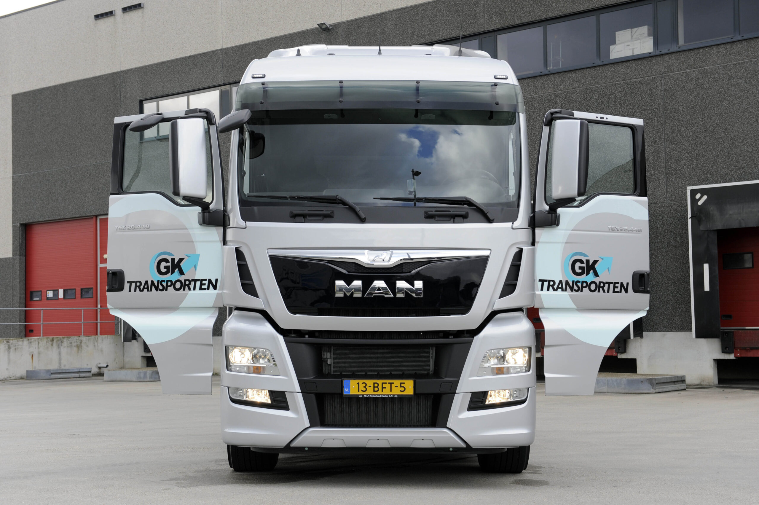 MAN TGX 26.440 voor GK Transporten