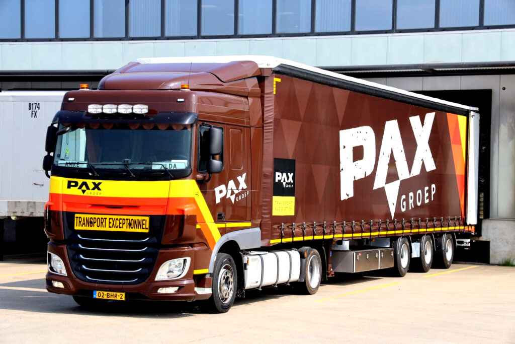 pacton megatrailer