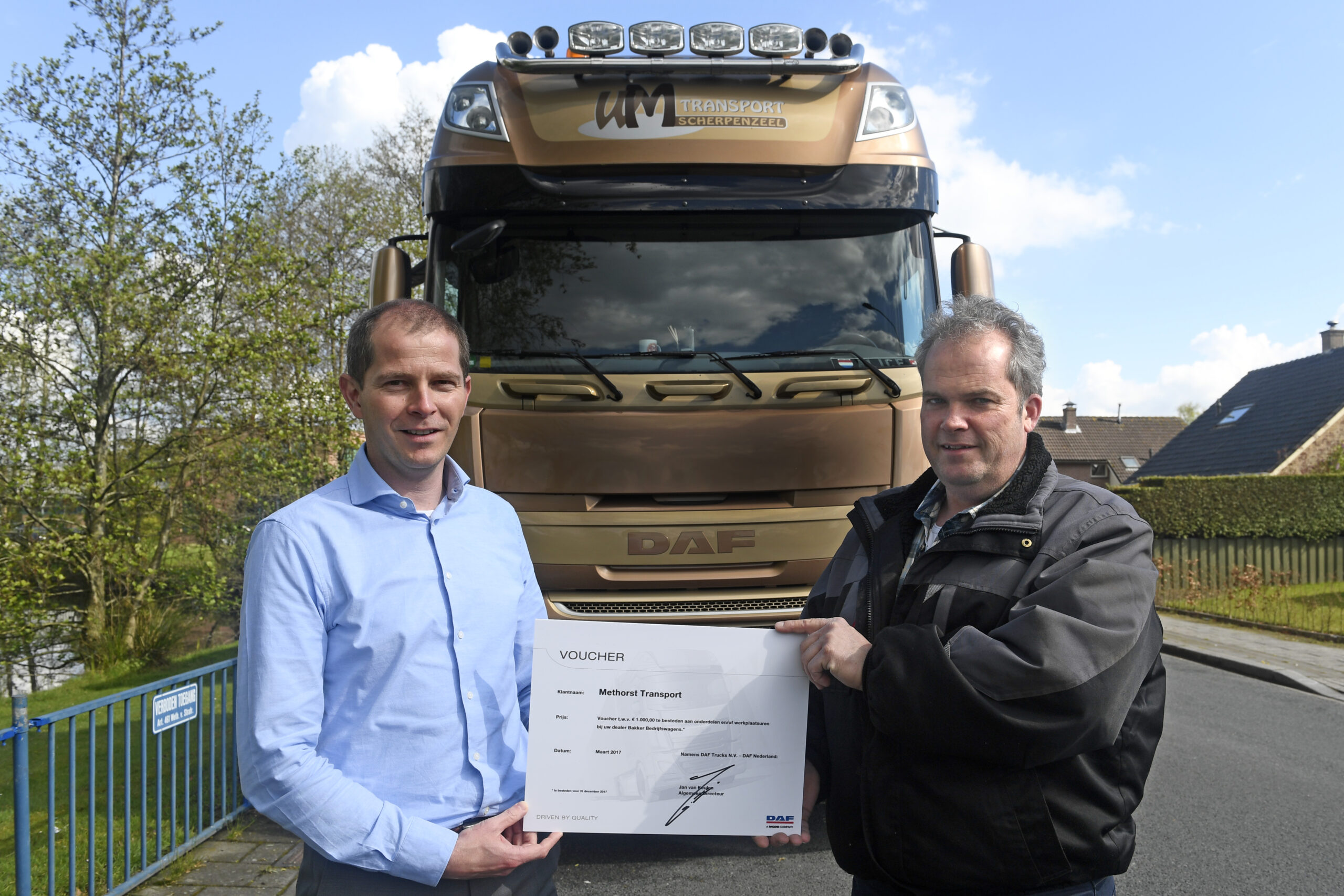 Methorst Transport uitreiking prijs DAF customer survey