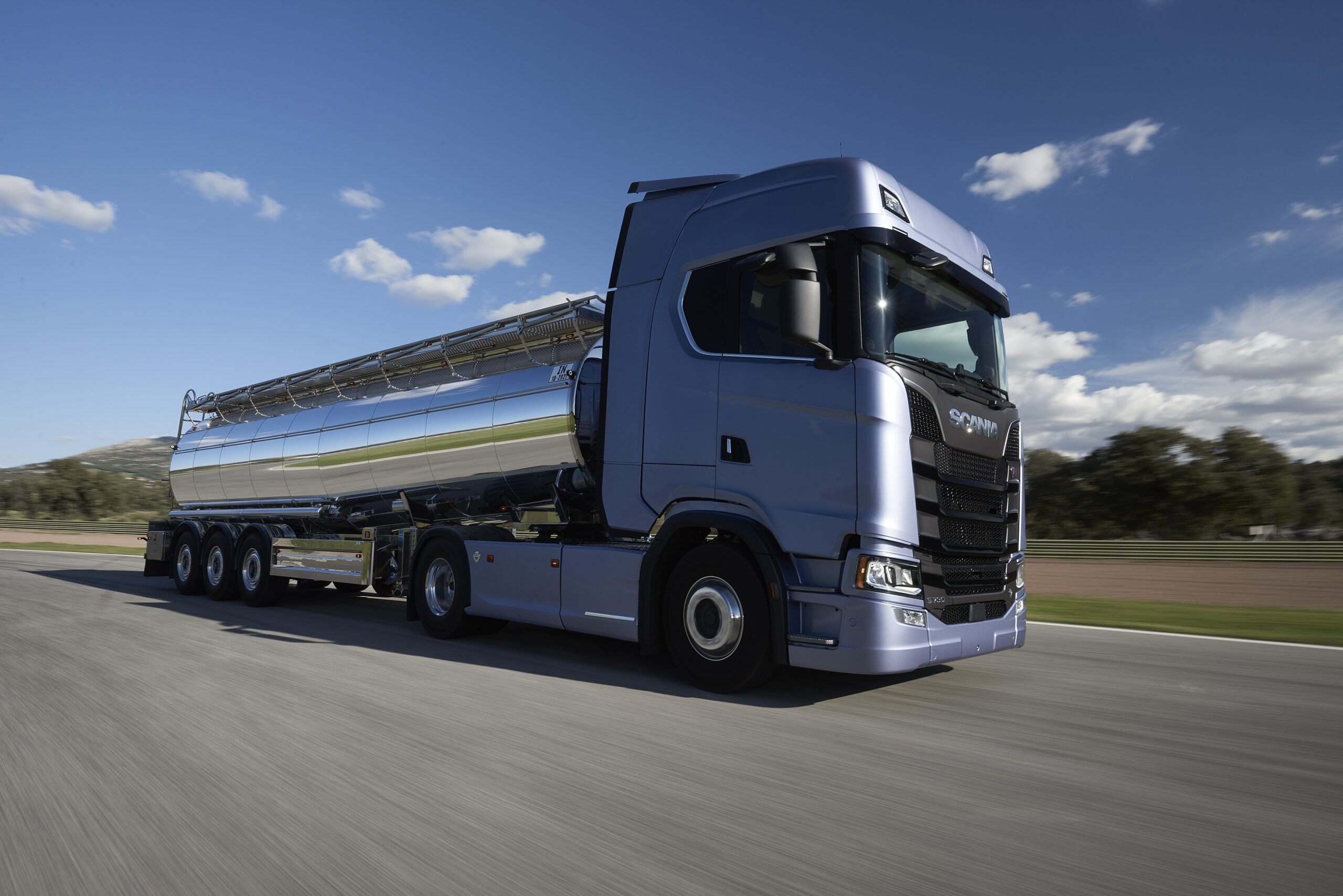 Scania S 730 4x2 tractor with tanker trailer Malaga, Spain Photo: Gustav Lindh 2016