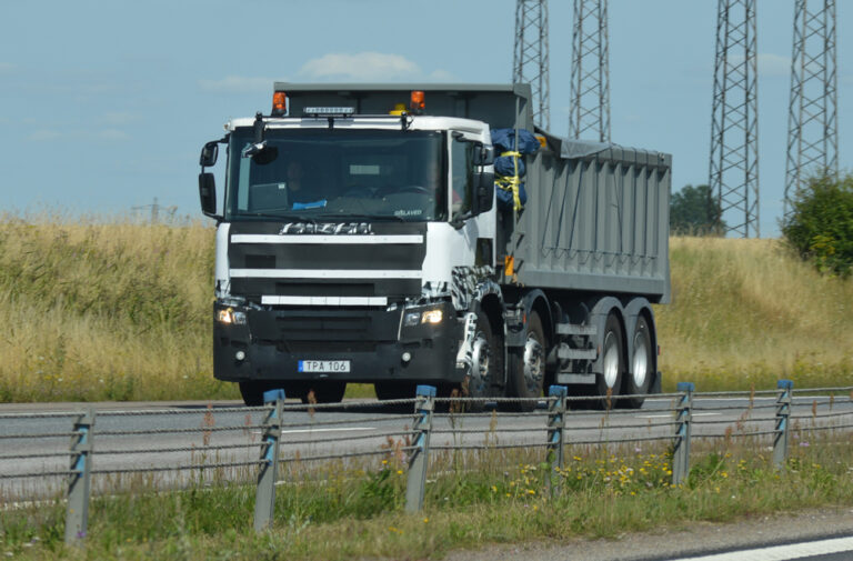 Camouflage-Scania's opnieuw gespot