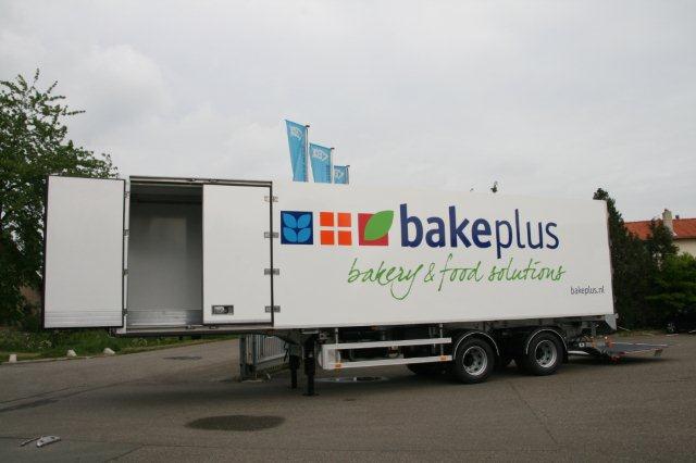 Van Eck distri-trailer voor Bakeplus