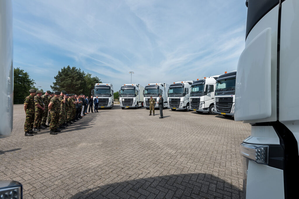 Volvo FH-trekkers voor Defensie