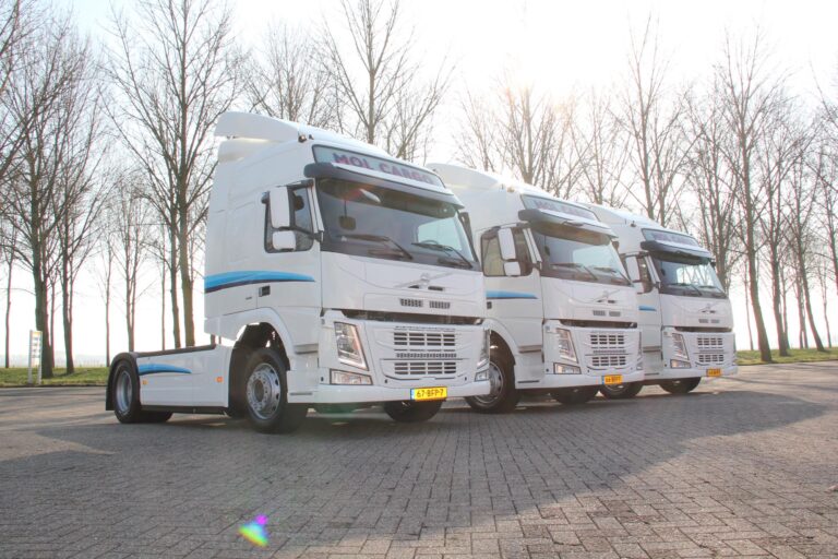 Volvo FM 370's voor Mol Cargo