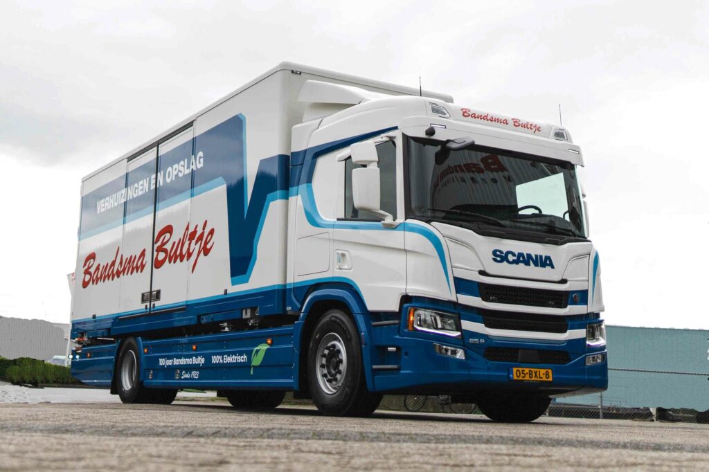 Scania P25