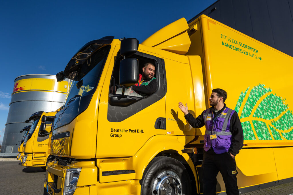 DHL Volvo FL Electric