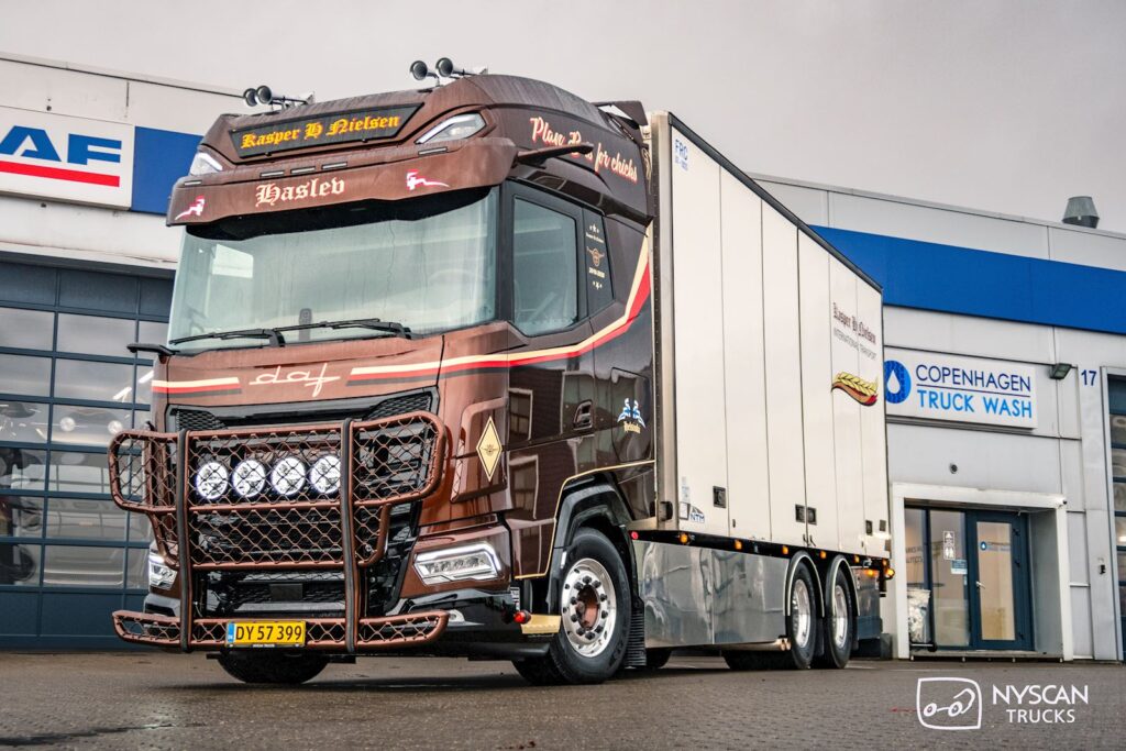 DAF XG+