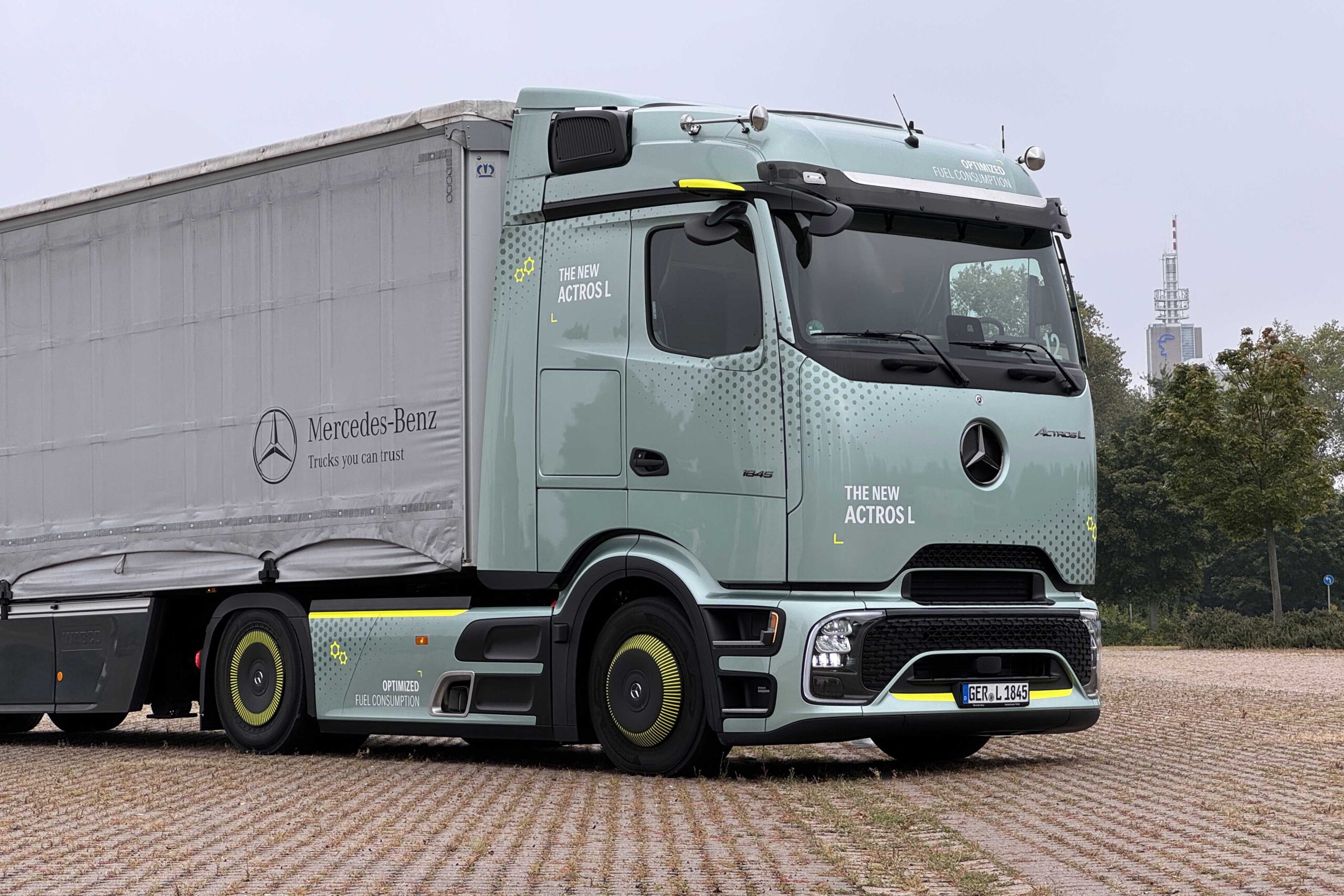 Mercedes-Benz Actros L